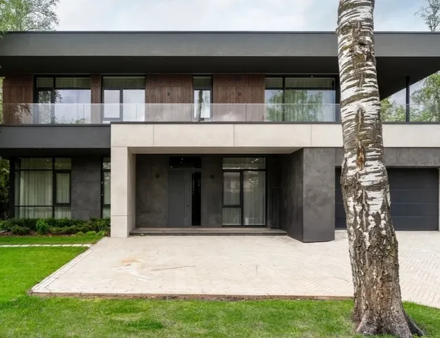 дом  в КП Монтевиль, 23 км от МКАД