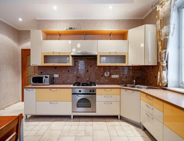 дом  в КП Здравница, 15 км от МКАД