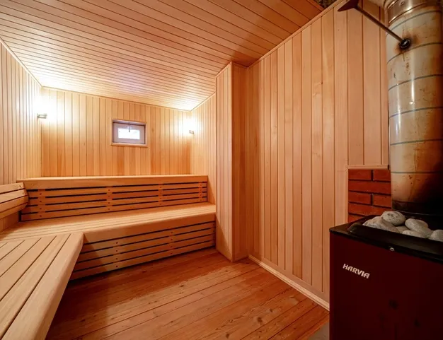 дом  в КП Здравница, 15 км от МКАД