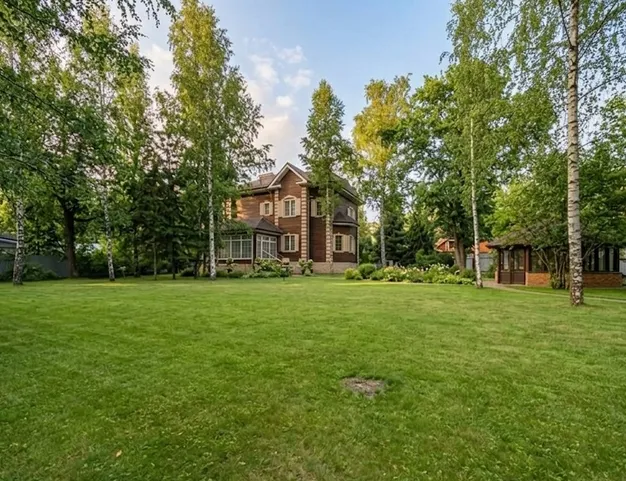 дом  в КП СНТ Трубачеевка, 15 км от МКАД