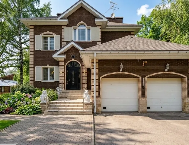 дом  в КП СНТ Трубачеевка, 15 км от МКАД