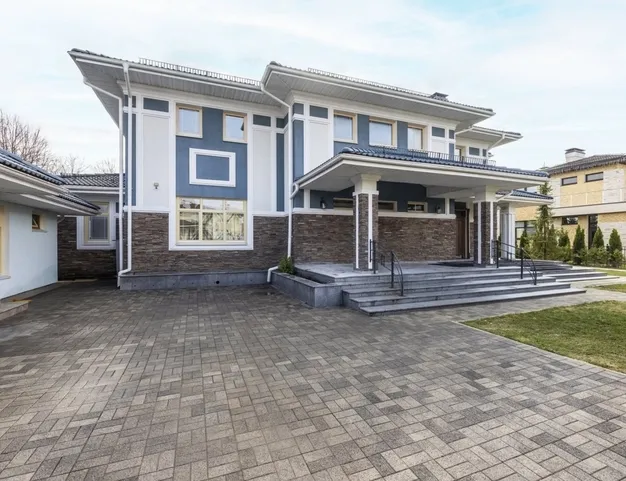 дом  в КП Покровский, 19 км от МКАД