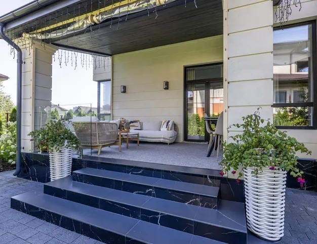 дом  в КП Новорижский, 19 км от МКАД