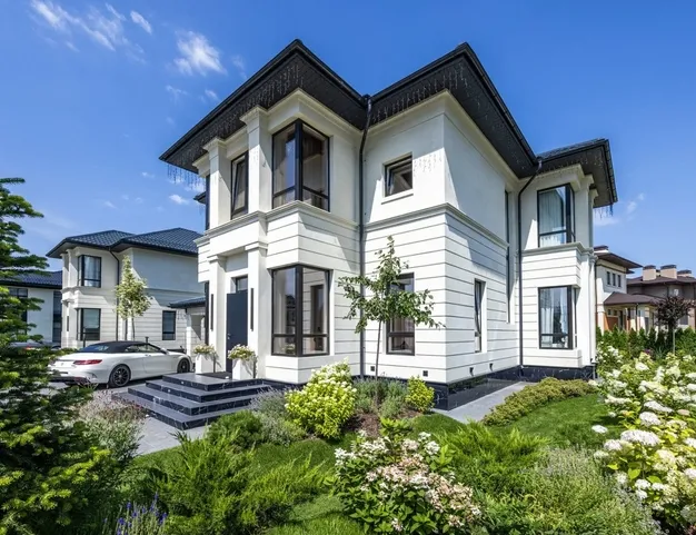 дом  в КП Новорижский, 19 км от МКАД