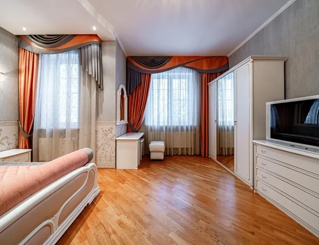 дом  в КП СНТ Трубачеевка, 15 км от МКАД