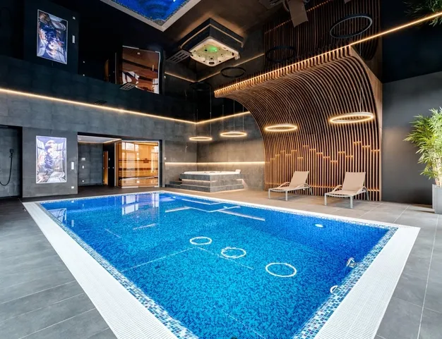 дом  в КП Клуб-2071, 20 км от МКАД