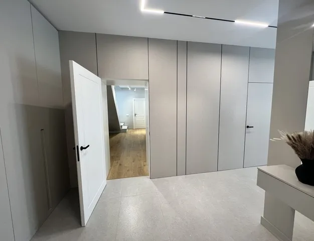 дом  в КП Новорижский, 19 км от МКАД