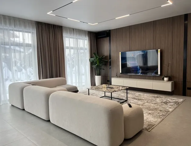 дом  в КП Новорижский, 19 км от МКАД