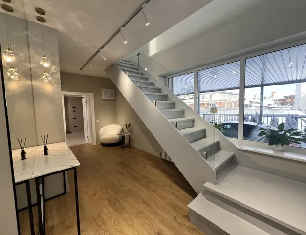 дом  в КП Новорижский, 19 км от МКАД