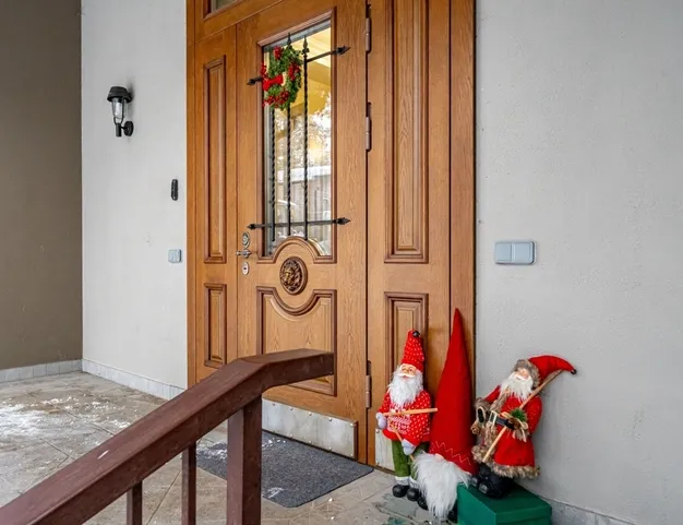 дом  в КП РАНИС, 27 км от МКАД