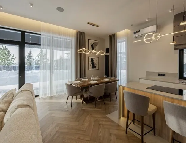 дом  в КП Павловы Озера, 14 км от МКАД