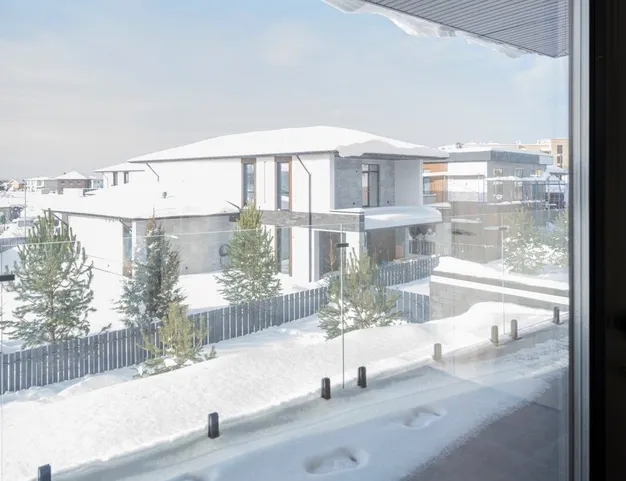 дом  в КП Павловы Озера, 14 км от МКАД