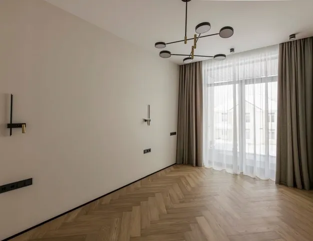 дом  в КП Павловы Озера, 14 км от МКАД