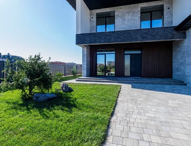 дом  в КП Павловы Озера, 14 км от МКАД