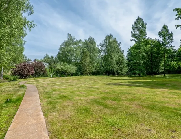 участок  в КП Жуковка, 9 км от МКАД