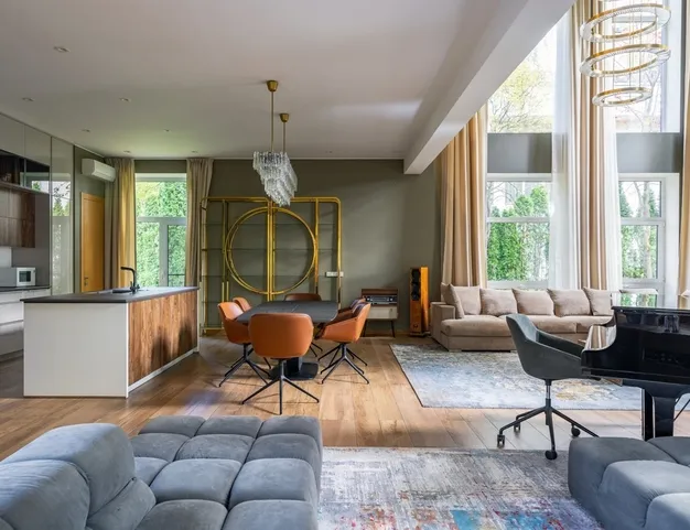 дом  в КП Монтевиль, 23 км от МКАД