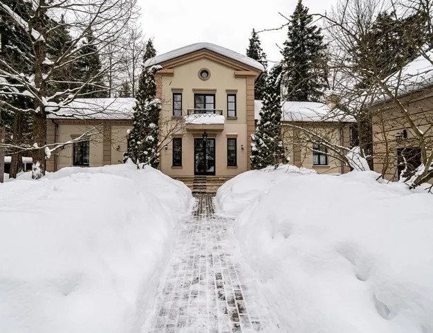дом  в КП Новая Рожновка, 15 км от МКАД
