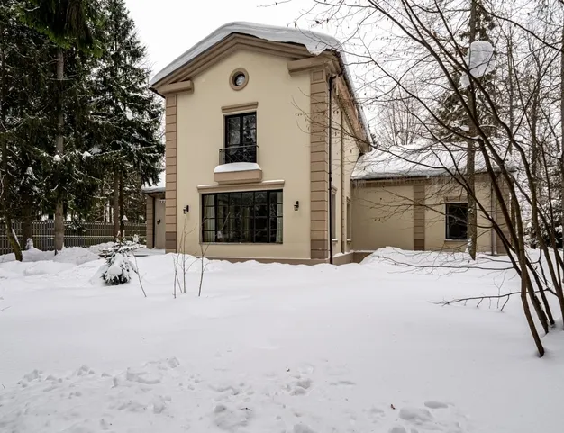 дом  в КП Новая Рожновка, 15 км от МКАД