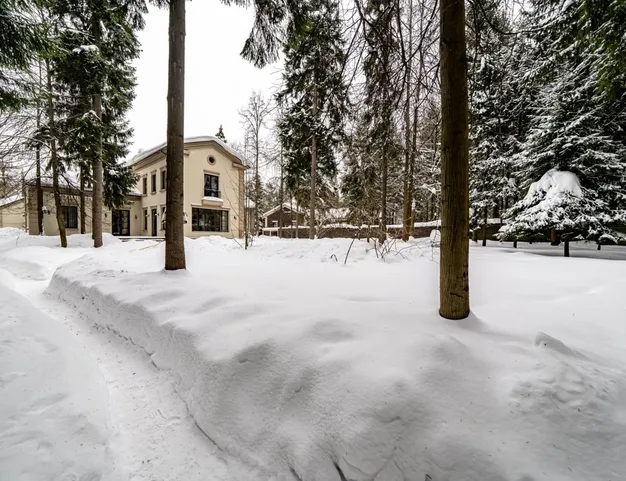 дом  в КП Новая Рожновка, 15 км от МКАД
