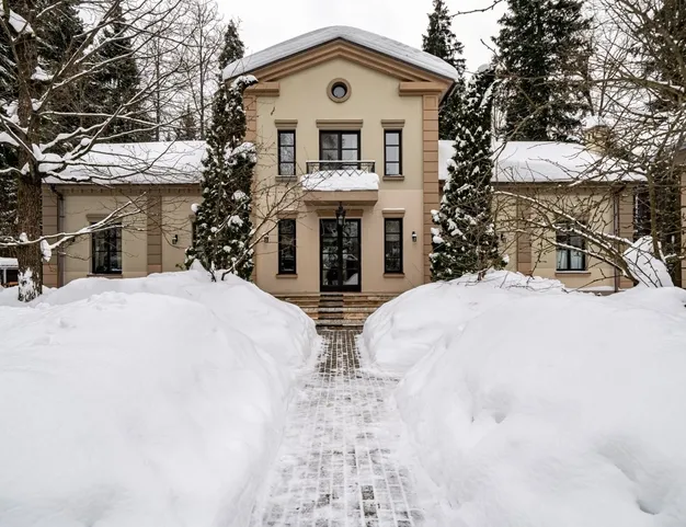 дом  в КП Новая Рожновка, 15 км от МКАД