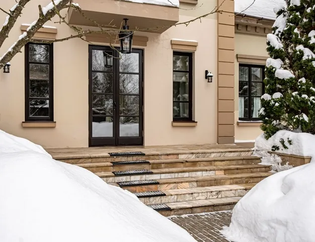 дом  в КП Новая Рожновка, 15 км от МКАД