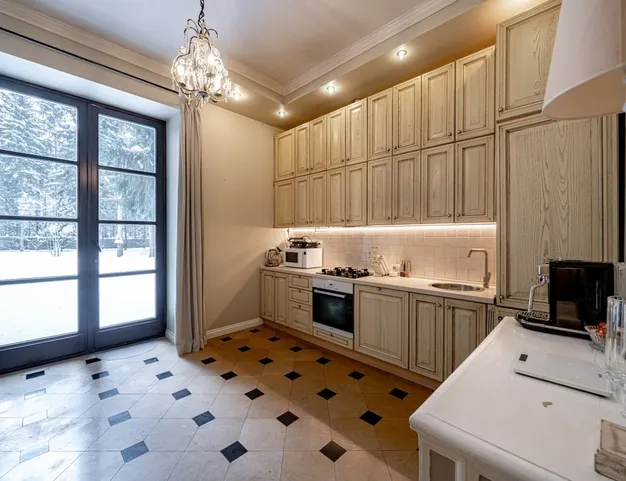 дом  в КП Новая Рожновка, 15 км от МКАД