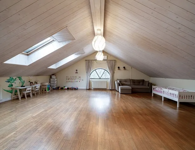 дом  в КП Новая Рожновка, 15 км от МКАД