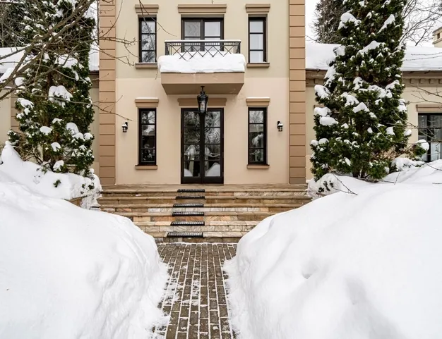 дом  в КП Новая Рожновка, 15 км от МКАД