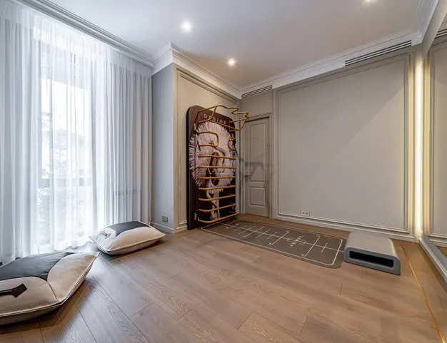 дом  в КП Монтевиль, 23 км от МКАД