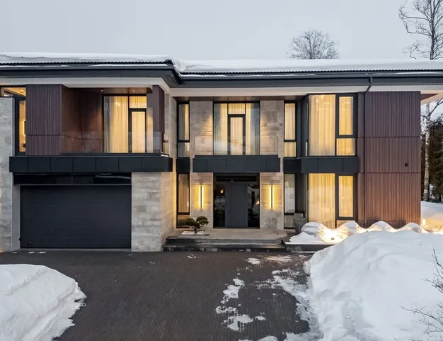 дом  в КП Монтевиль, 23 км от МКАД