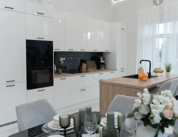 дом  в КП Павловы Озера, 14 км от МКАД