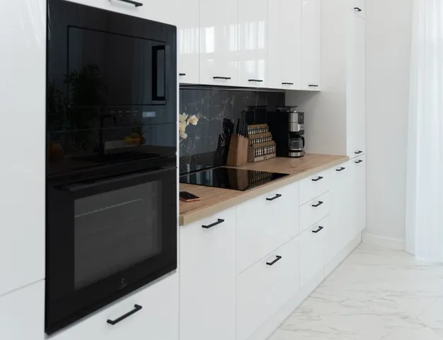 дом  в КП Павловы Озера, 14 км от МКАД