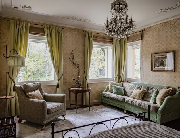 дом  в КП Жуковка, 9 км от МКАД