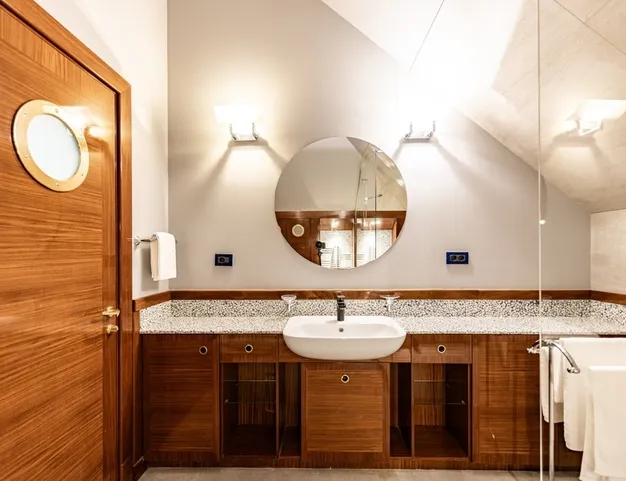 дом  в КП Жуковка, 9 км от МКАД