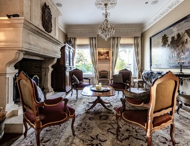 дом  в КП Жуковка, 9 км от МКАД