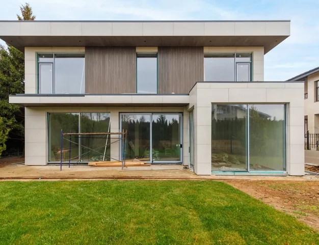 дом  в КП Миллениум Парк, 19 км от МКАД