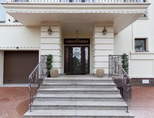 дом  в КП Крона, 27 км от МКАД