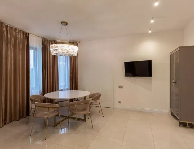 дом  в КП Крона, 27 км от МКАД