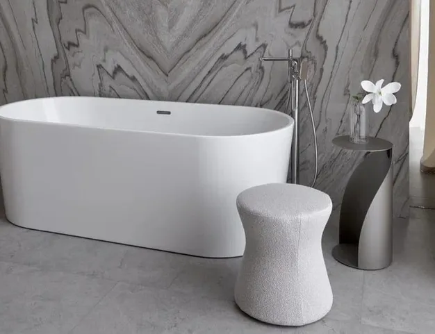 дом  в КП Монтевиль, 23 км от МКАД