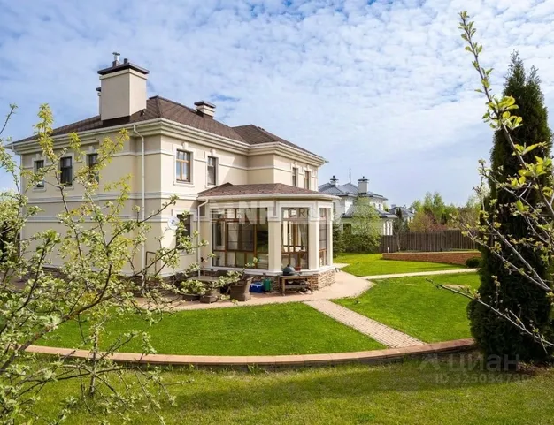 дом  в КП Грин Хилл, 0 км от МКАД