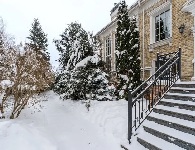 дом  в КП Павлово, 14 км от МКАД