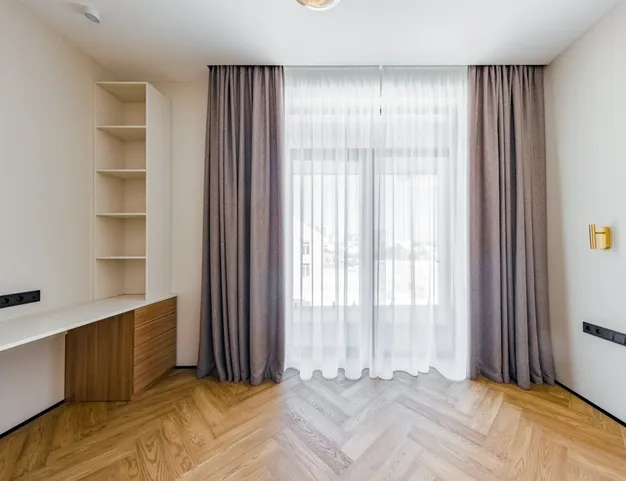 дом  в КП Павловы Озера, 14 км от МКАД