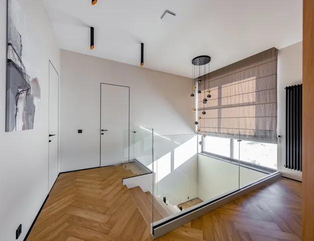 дом  в КП Павловы Озера, 14 км от МКАД