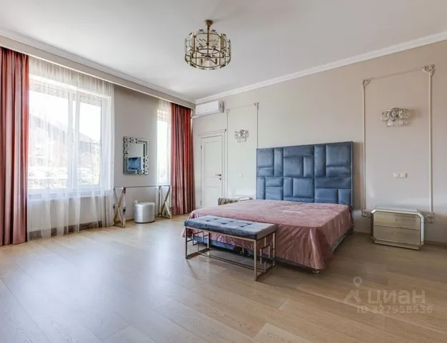 дом  в КП Николина Поляна, 14 км от МКАД