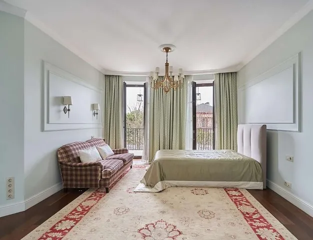 дом  в КП Резиденции Бенилюкс, 19 км от МКАД