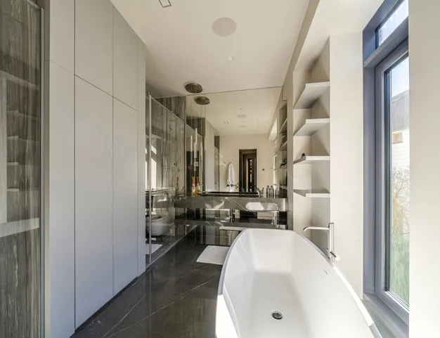 дом  в КП Жуковка, 9 км от МКАД