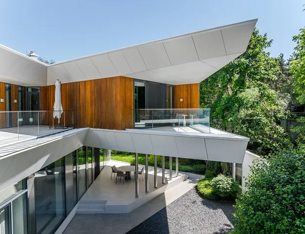 дом  в КП Жуковка, 9 км от МКАД