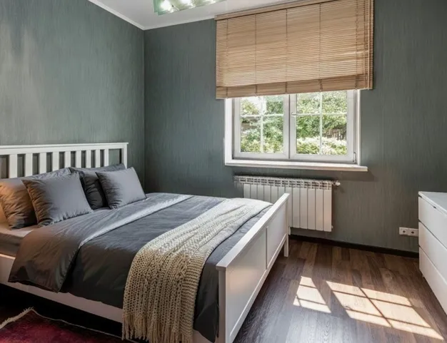 дом  в КП Мещерский, 1 км от МКАД