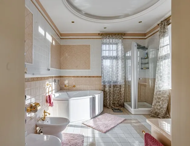 дом  в КП Береста, 2 км от МКАД