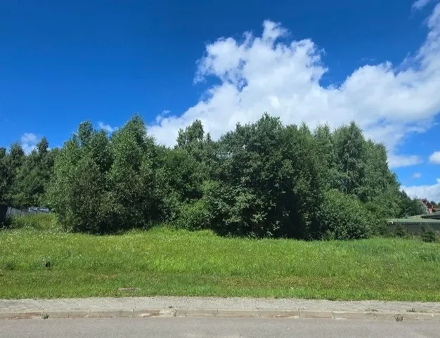 участок  в КП Лес и река, 14 км от МКАД